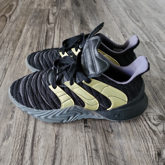 Men’s Adidas Sobakov Boost Core Black Gold Metallic Carbon D98155 size 8.5 - Picture 6 of 8
